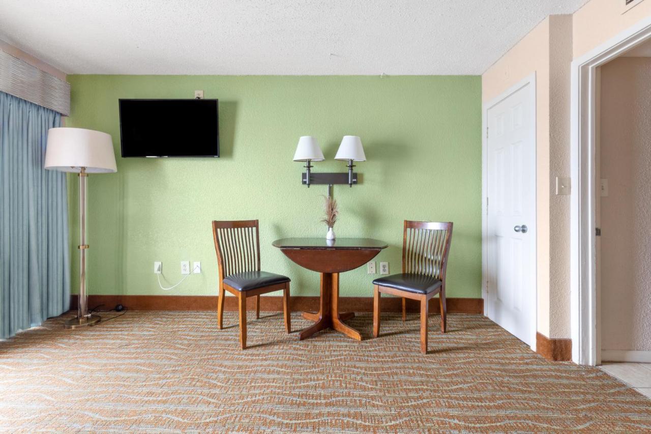 Sandcastle Oceanfront Resort At The Pavilion Myrtle Beach Buitenkant foto